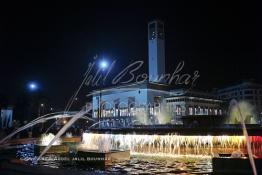 Image du Maroc Professionnelle de  L'ancienne fontaine lumineuse et musicale de Casablanca qui étai l’une des plus importante attraction du centre ville  de la cité blanche, la fierté des Bidaouis surtout durant les années soixante dix et quatre vingt. Située sur la place Mohammed V, Mercredi 21 Novembre 2012. (Photo / Abdeljalil Bounhar) 